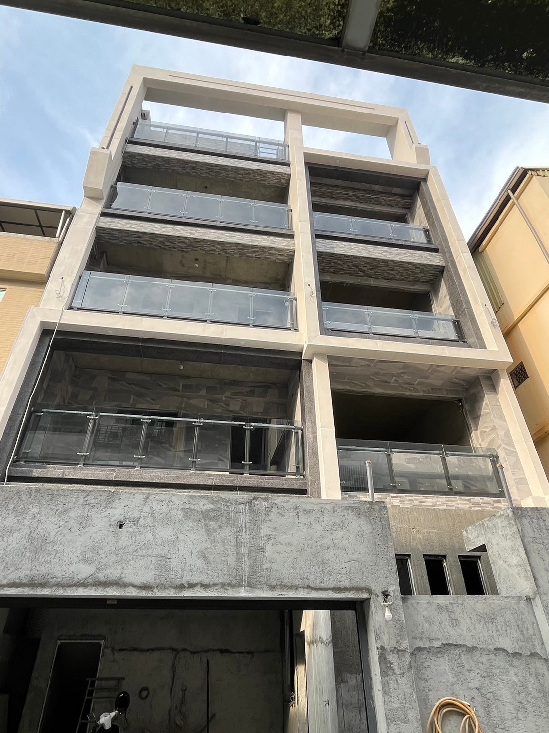 高雄鳥松區欄杆