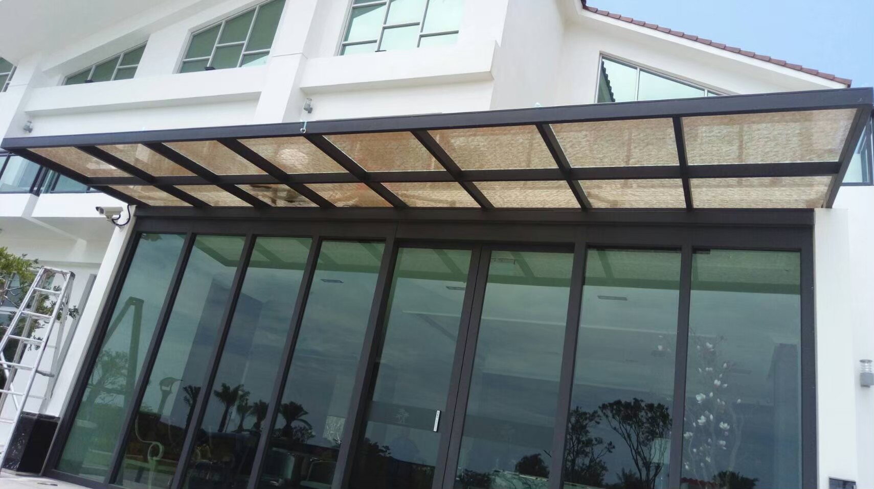 高雄苓雅區採光罩