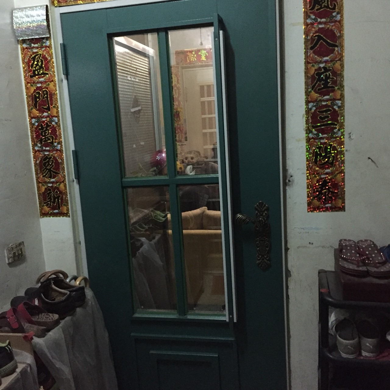 高雄仁武區玄關門