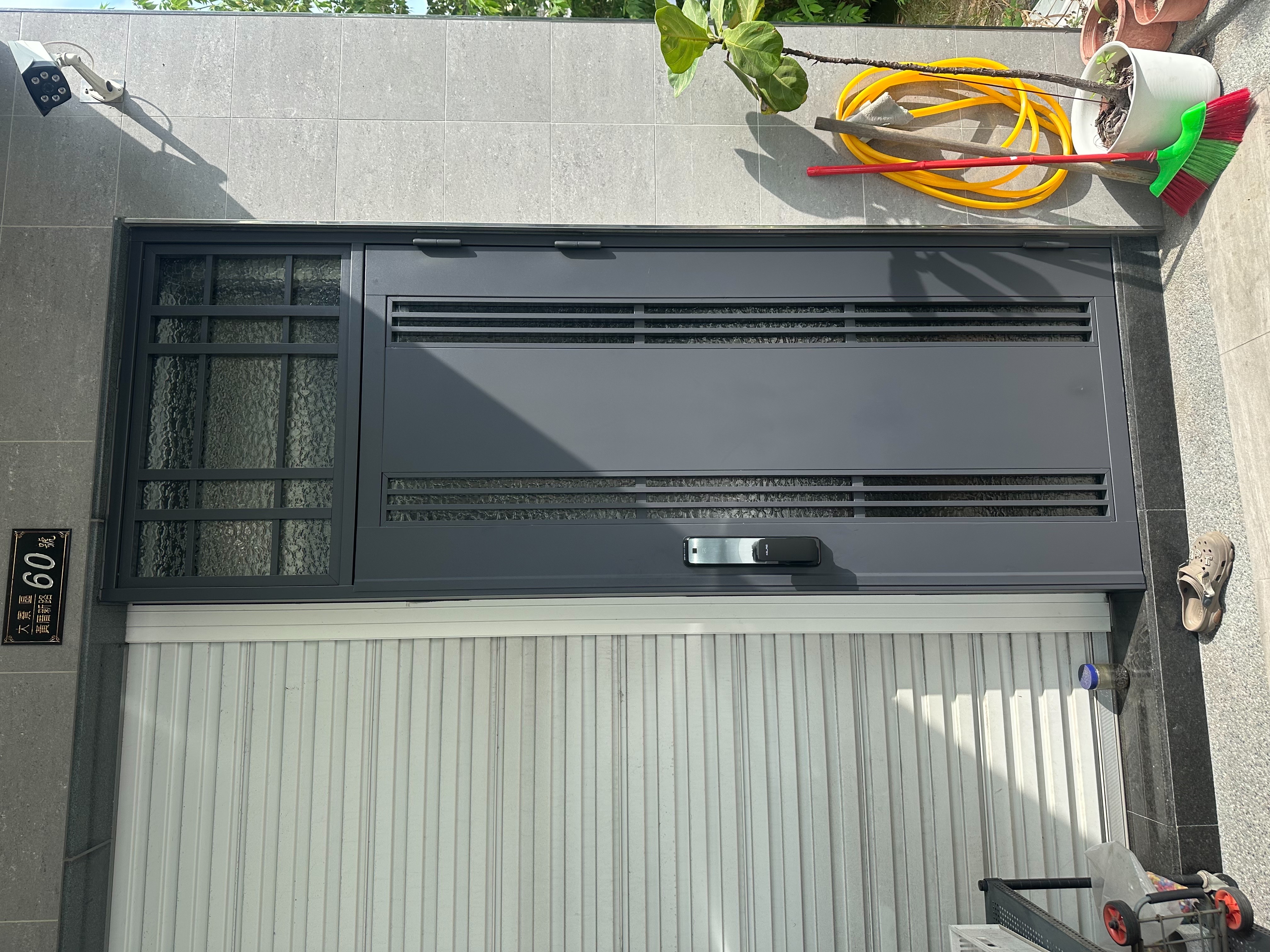 高雄左營區玄關門