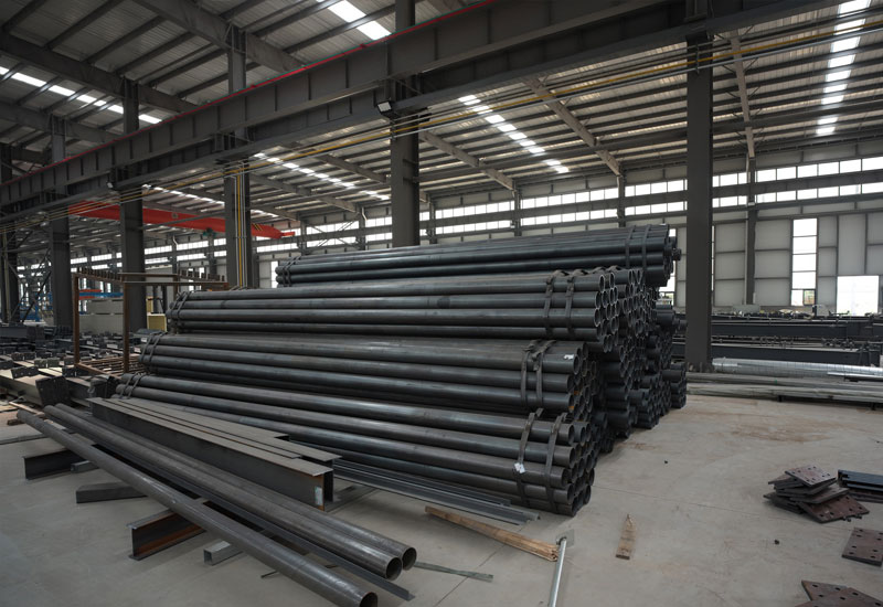 依現場需求規劃，提供客製化金屬工程方案